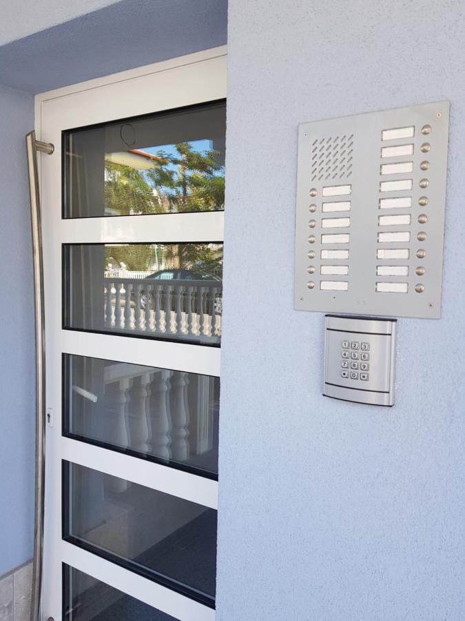 Paralía D&B Apartment 3 מראה חיצוני תמונה